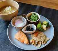 EAT BEAUTIFUL ( 食事付き )