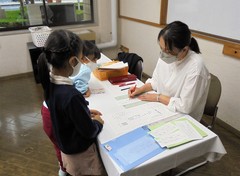 こども のびのび硬筆 ( 年長組 ～ 小学生 )
